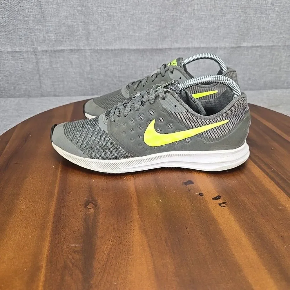 Nike Youth Athletic Kids Shoe Size 6.5Y 869969-002 Gray Green - Picture 7 of 15